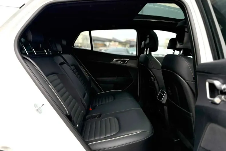 Kia Sportage din 2023 cu 94.000 km - oferta KIA166957 - foto 17