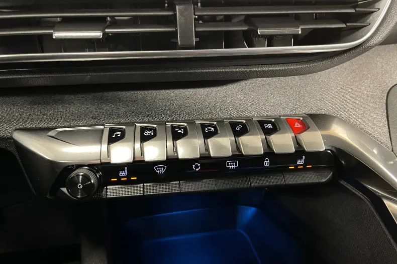 Peugeot 3008 din 2021 cu 94.910 km - oferta PEU166959 - foto 24