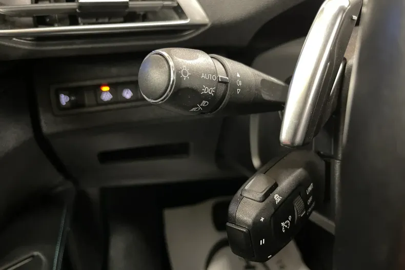 Peugeot 3008 din 2021 cu 94.910 km - oferta PEU166959 - foto 26