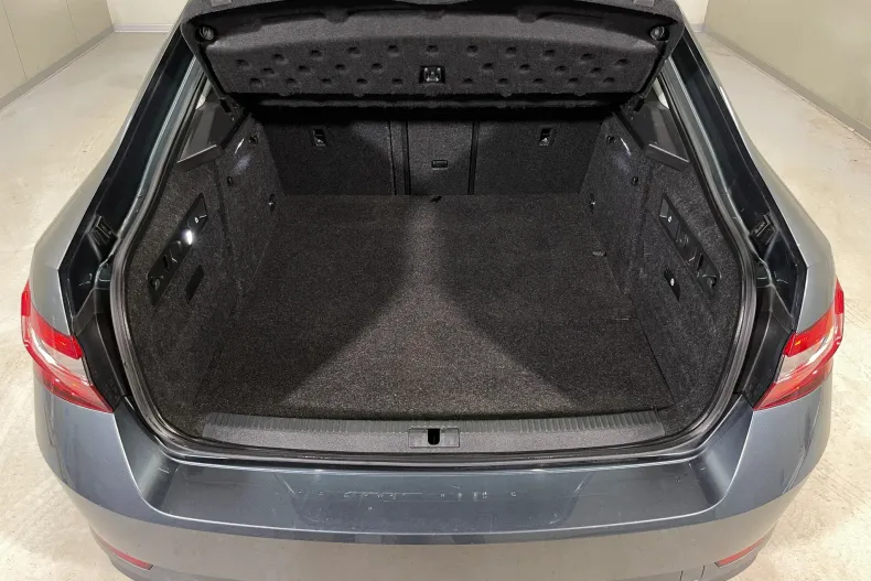 Skoda Superb din 2020 cu 90.193 km - oferta SKO166963 - foto 13