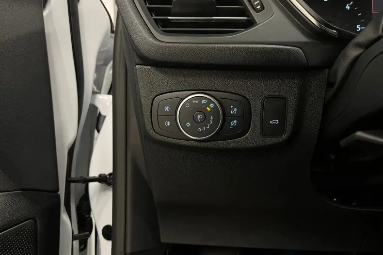 Ford Focus din 2021 cu 118.484 km - oferta FOR166966 - foto 24