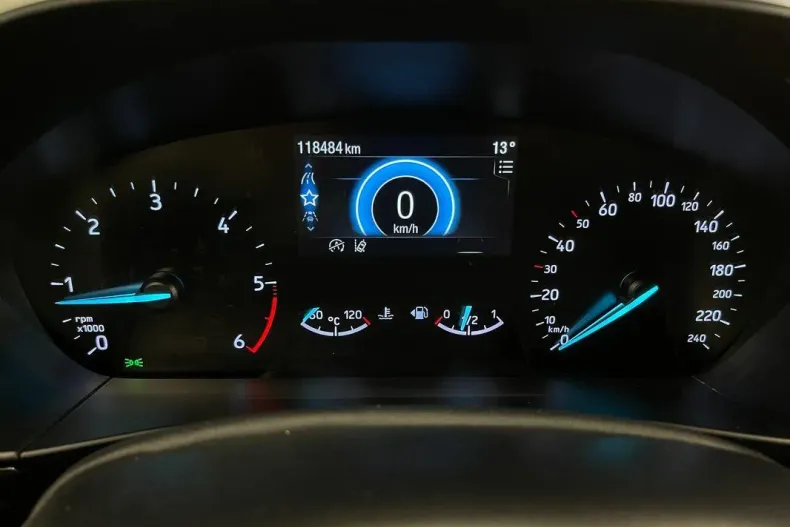 Ford Focus din 2021 cu 118.484 km - oferta FOR166966 - foto 27