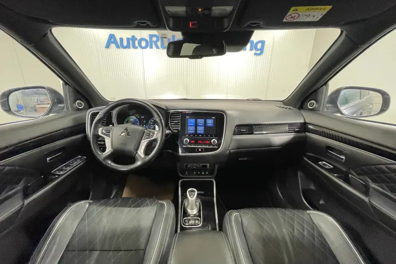 Mitsubishi Outlander din 2020 cu 172.492 km - oferta MIT166969 - foto 7