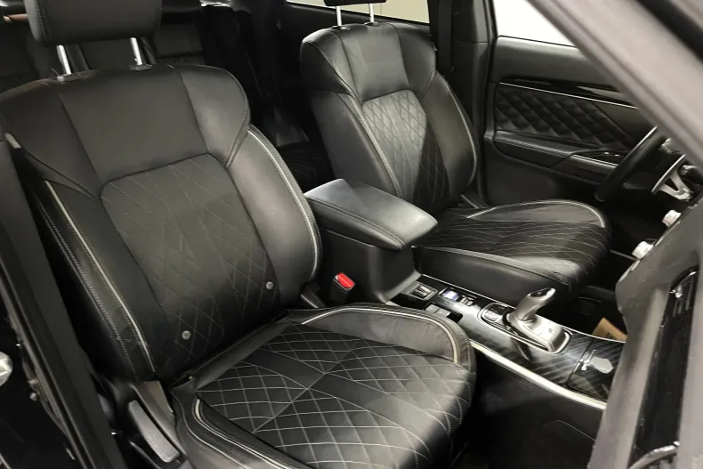 Mitsubishi Outlander din 2020 cu 172.492 km - oferta MIT166969 - foto 11