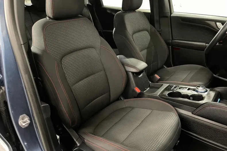 Ford Kuga din 2020 cu 112.835 km - oferta FOR166970 - foto 9