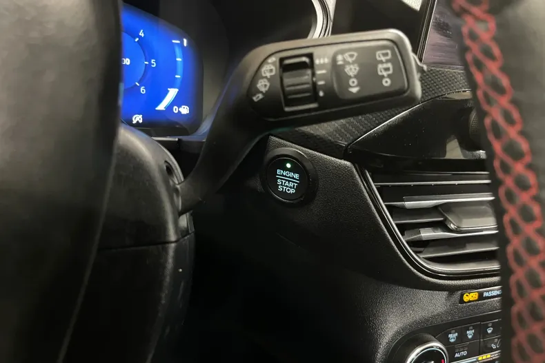 Ford Kuga din 2020 cu 112.835 km - oferta FOR166970 - foto 26