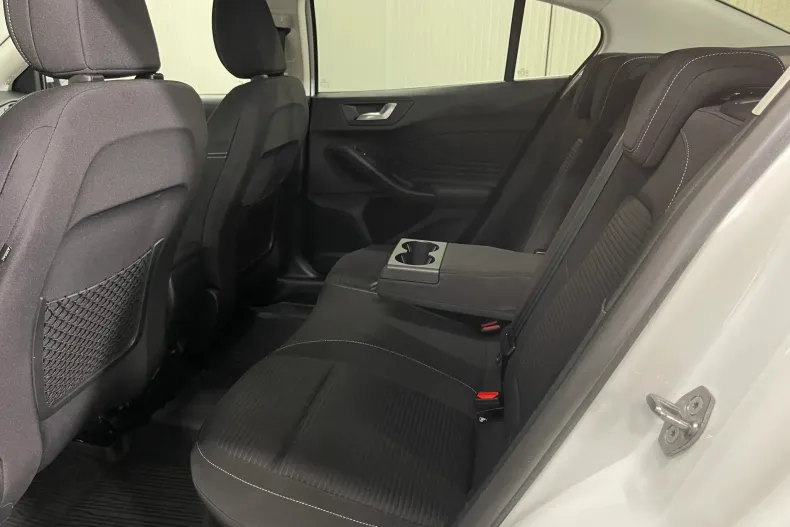 Ford Focus din 2021 cu 118.484 km - oferta FOR166981 - foto 11