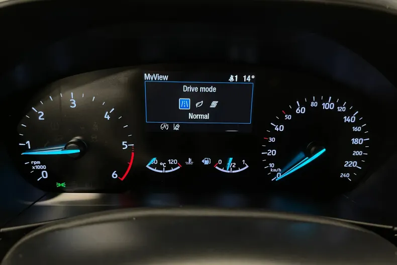 Ford Focus din 2021 cu 118.484 km - oferta FOR166981 - foto 18