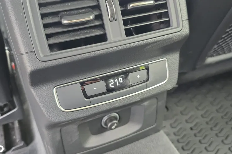 Audi Q5 din 2021 cu 59.000 km - oferta AUD166997 - foto 23