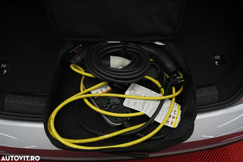 Audi A6 din 2020 cu 115.000 km - oferta AUD167000 - foto 40