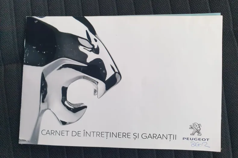 Peugeot 2008 din 2020 cu 79.920 km - oferta PEU167003 - foto 37