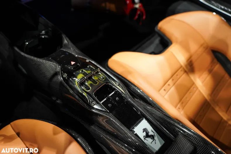 Ferrari SF90 Stradale din 2022 cu 4.849 km - oferta FER167004 - foto 16