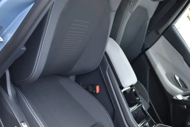 Ford Explorer din 2024 cu 16.000 km - oferta FOR167006 - foto 32