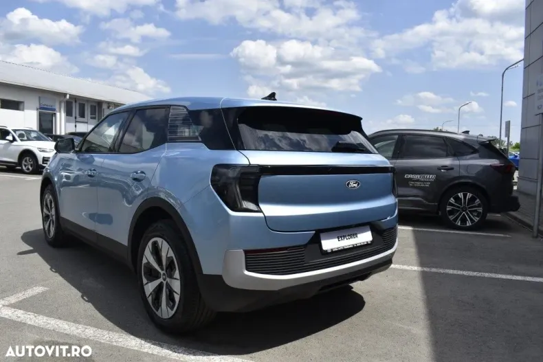 Ford Explorer din 2025 cu 1 km - oferta FOR167015 - foto 4