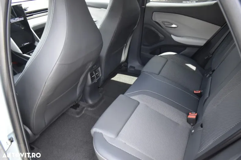 Ford Explorer din 2025 cu 1 km - oferta FOR167015 - foto 19