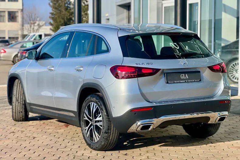 Mercedes-Benz GLA din 2025 cu 3 km - oferta MER167023 - foto 3