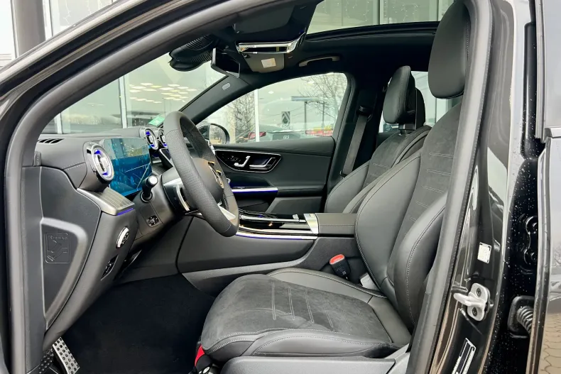 Mercedes-Benz GLC Coupe din 2025 cu 4 km - oferta MER167026 - foto 12