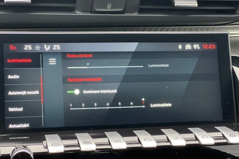 Peugeot 508 din 2024 cu 60.000 km - oferta PEU167029 - foto 22