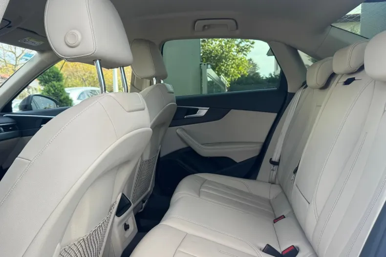 Audi A4 din 2022 cu 45.000 km - oferta AUD167042 - foto 24