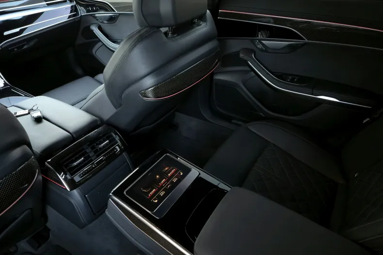 Audi A8 din 2025 cu 500 km - oferta AUD167055 - foto 28