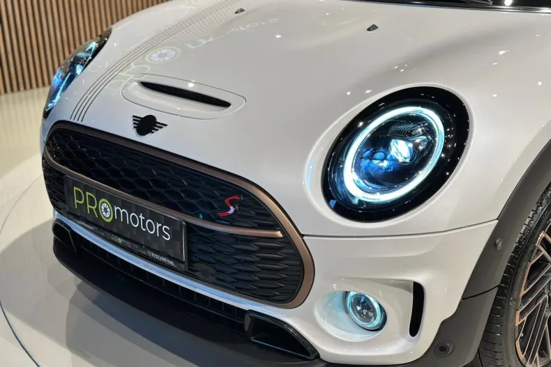 MINI Clubman din 2024 cu 16.002 km - oferta MIN167061 - foto 9