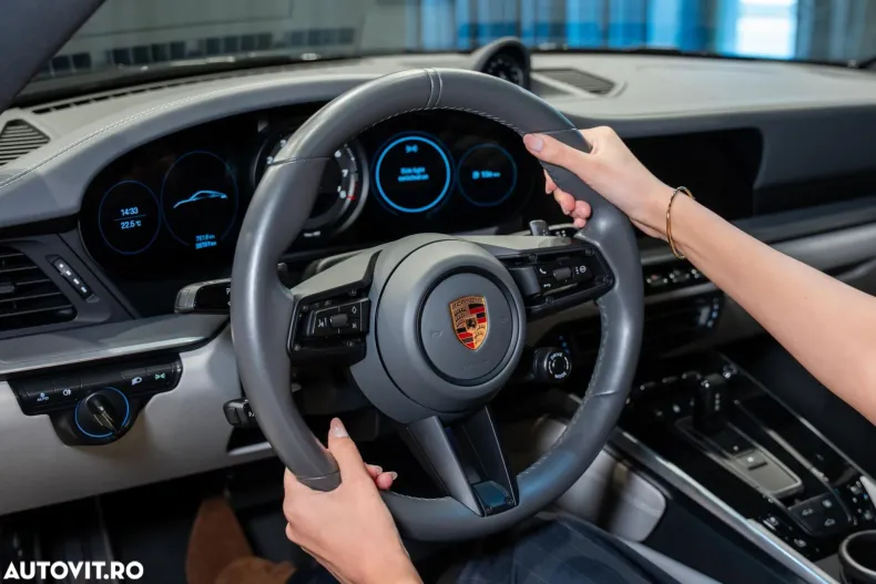 Porsche 911 din 2023 cu 20.751 km - oferta POR167063 - foto 24