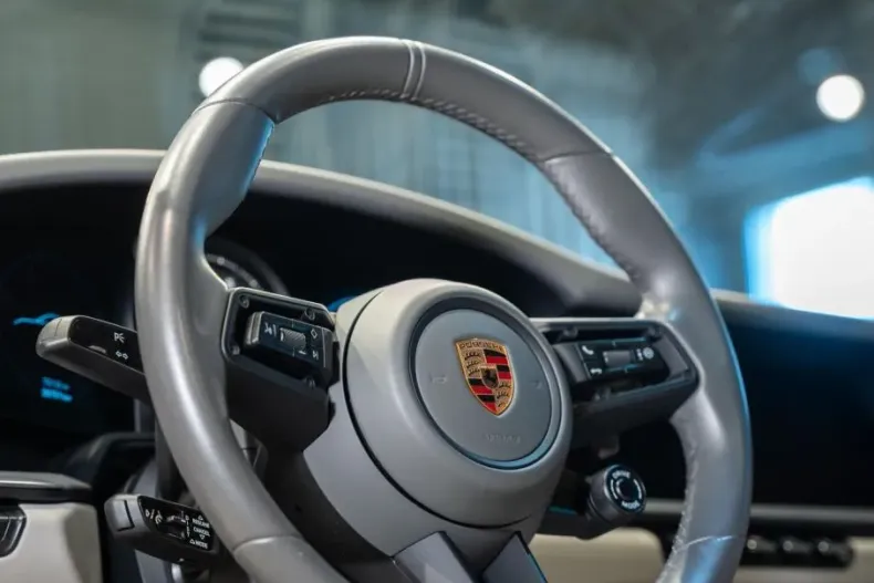 Porsche 911 din 2023 cu 20.751 km - oferta POR167063 - foto 32