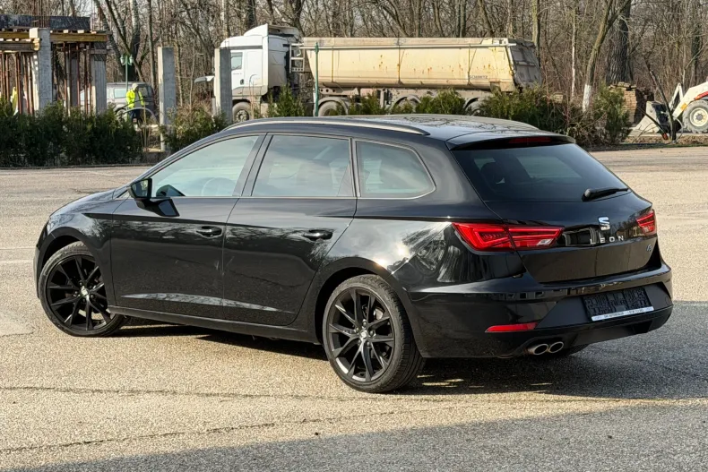 Seat Leon din 2020 cu 127.850 km - oferta SEA167064 - foto 3