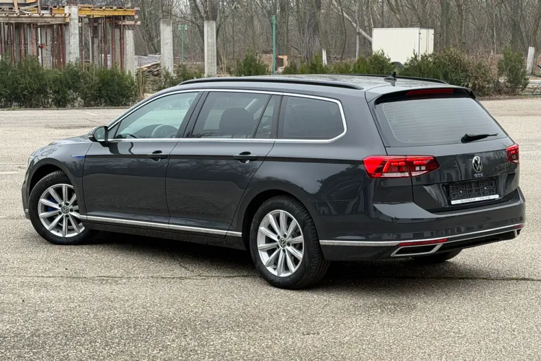 Volkswagen Passat din 2021 cu 140.150 km - oferta VOL167065 - foto 3