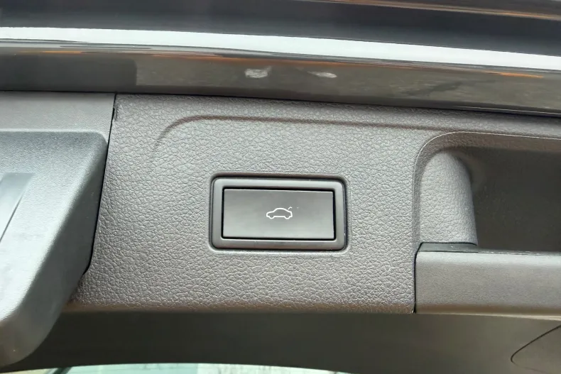 Volkswagen Passat din 2021 cu 140.150 km - oferta VOL167065 - foto 16