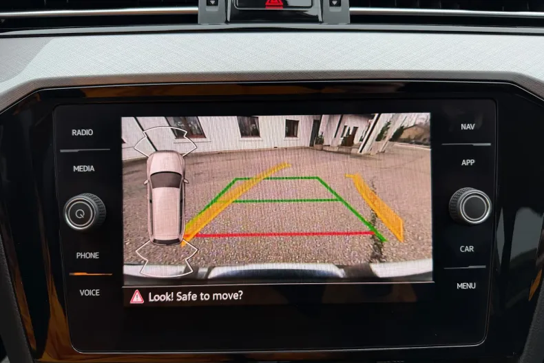 Volkswagen Passat din 2021 cu 140.150 km - oferta VOL167065 - foto 27