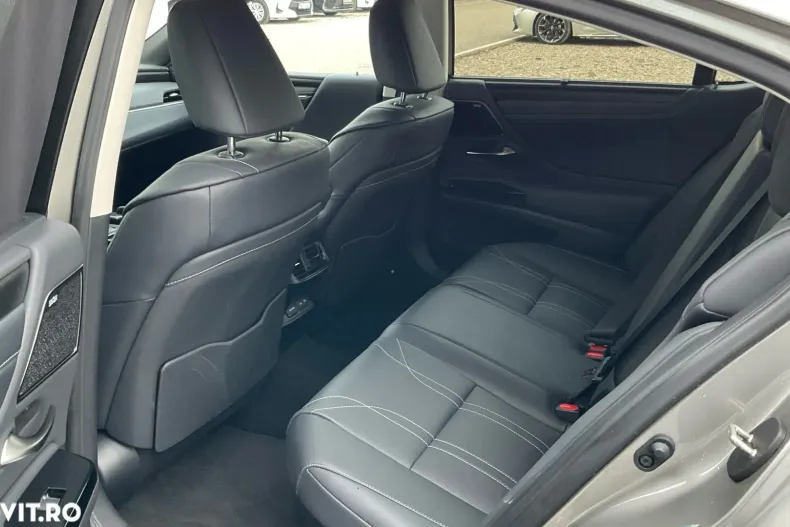 Lexus Seria ES din 2025 cu 11.468 km - oferta LEX167070 - foto 38