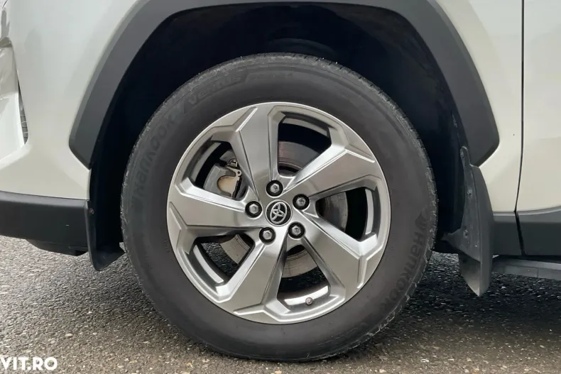 Toyota RAV4 din 2020 cu 75.215 km - oferta TOY167074 - foto 8
