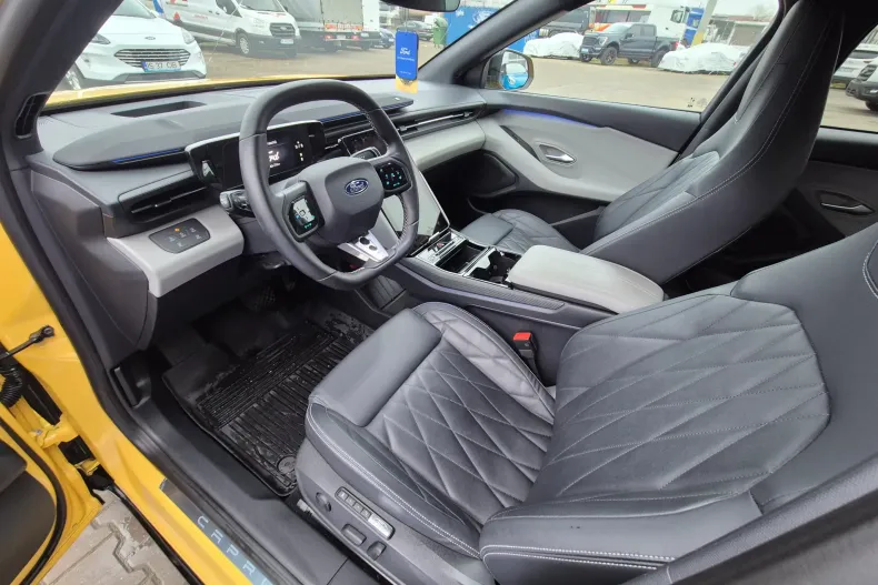 Ford Capri din 2024 cu 12.700 km - oferta FOR167076 - foto 11