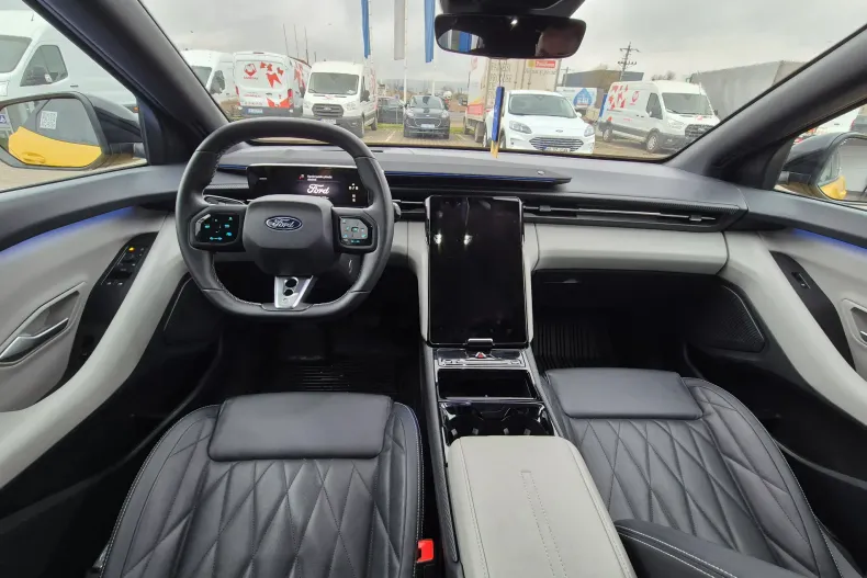 Ford Capri din 2024 cu 12.700 km - oferta FOR167076 - foto 15