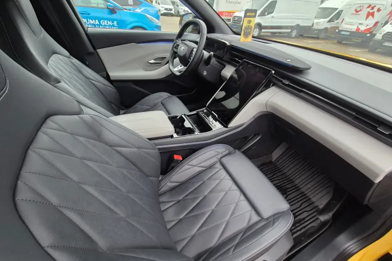 Ford Capri din 2024 cu 12.700 km - oferta FOR167076 - foto 19