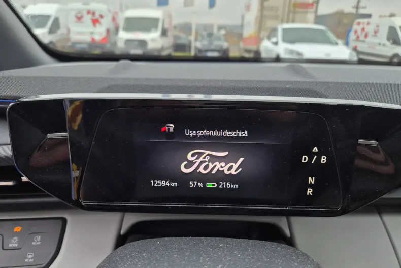 Ford Capri din 2024 cu 12.700 km - oferta FOR167076 - foto 20