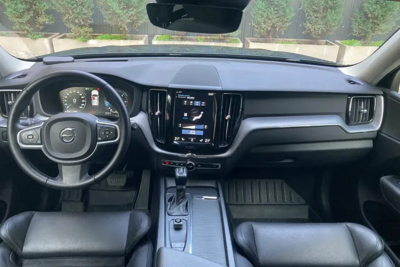 Volvo XC60 din 2019 cu 163.000 km - oferta VOL167084 - foto 6