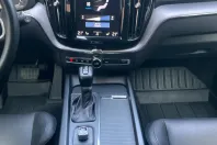 Volvo XC60 din 2019 cu 163.000 km - oferta VOL167084 - foto 7