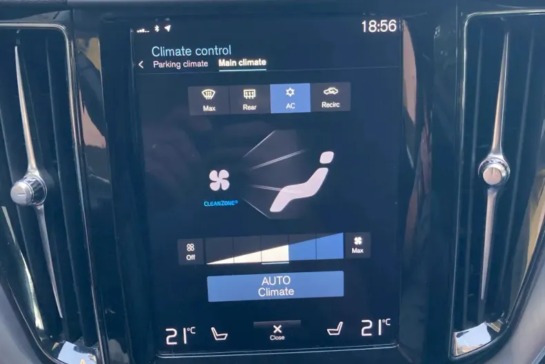 Volvo XC60 din 2019 cu 163.000 km - oferta VOL167084 - foto 12