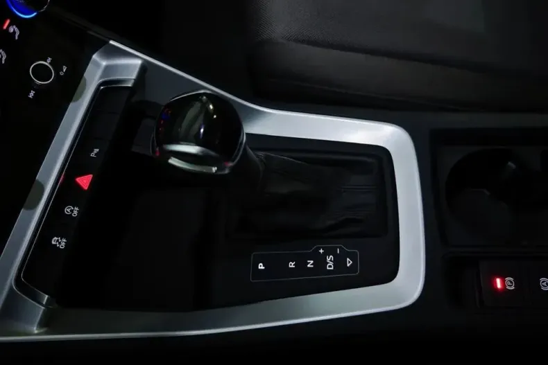 Audi Q3 din 2021 cu 140.939 km - oferta AUD167088 - foto 14