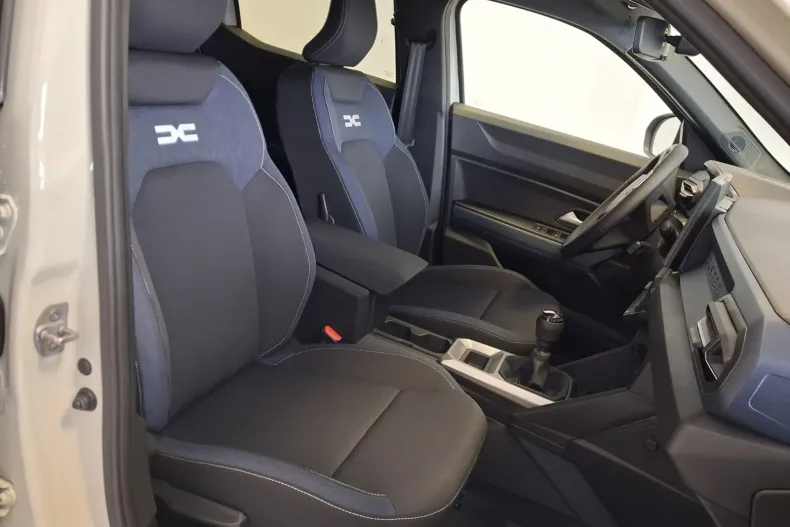 Dacia Duster din 2024 cu 20 km - oferta DAC167101 - foto 16