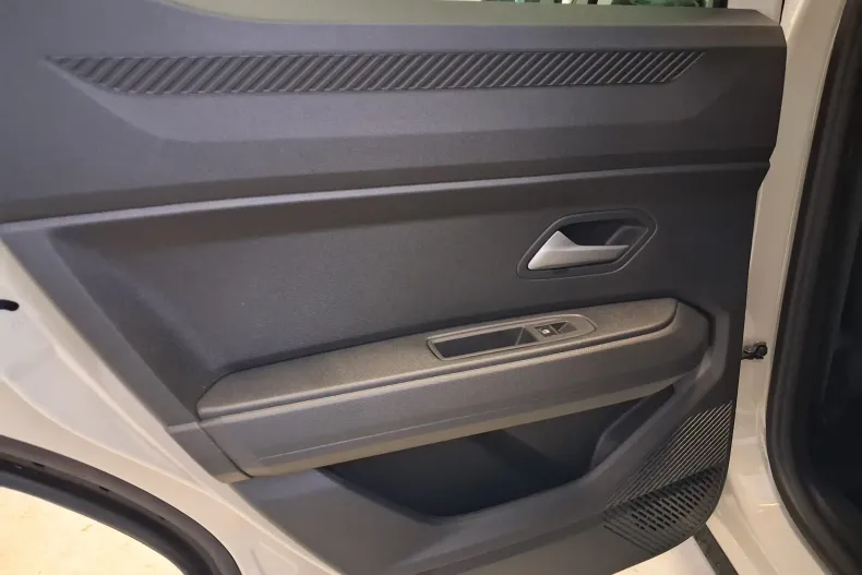 Dacia Duster din 2024 cu 20 km - oferta DAC167102 - foto 11