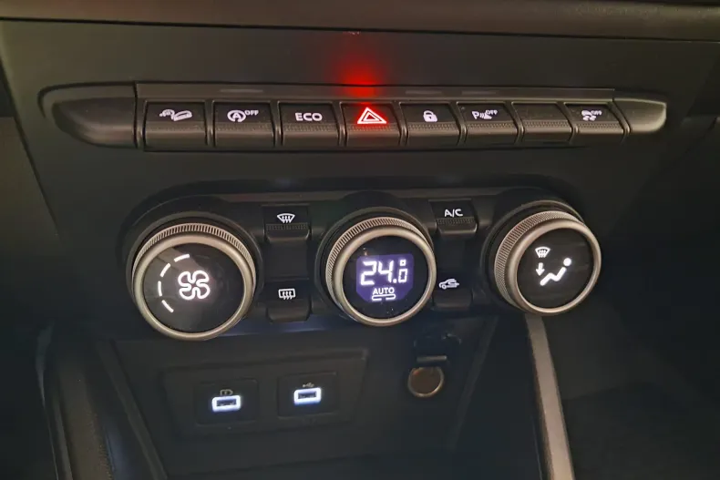 Dacia Duster din 2023 cu 33.139 km - oferta DAC167104 - foto 17