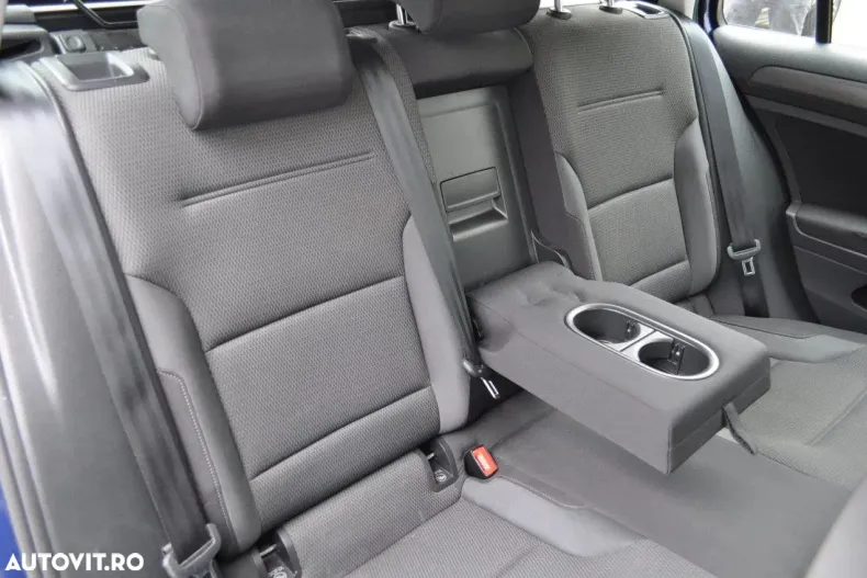 Volkswagen Golf din 2019 cu 102.788 km - oferta VOL167110 - foto 7
