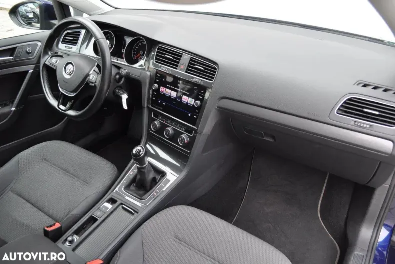 Volkswagen Golf din 2019 cu 102.788 km - oferta VOL167110 - foto 19