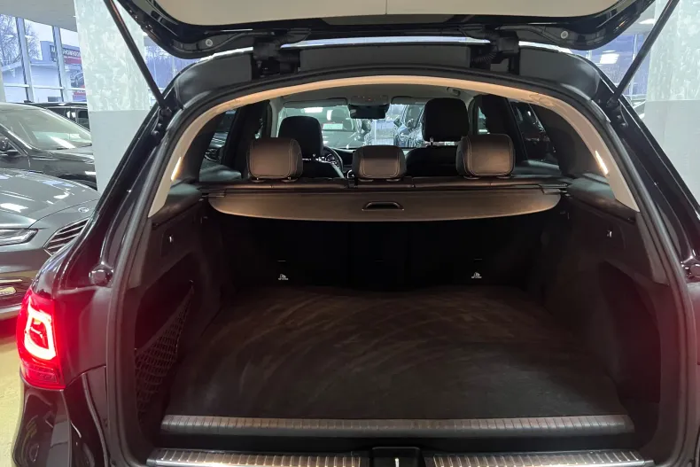 Mercedes-Benz GLC din 2020 cu 84.900 km - oferta MER167111 - foto 19