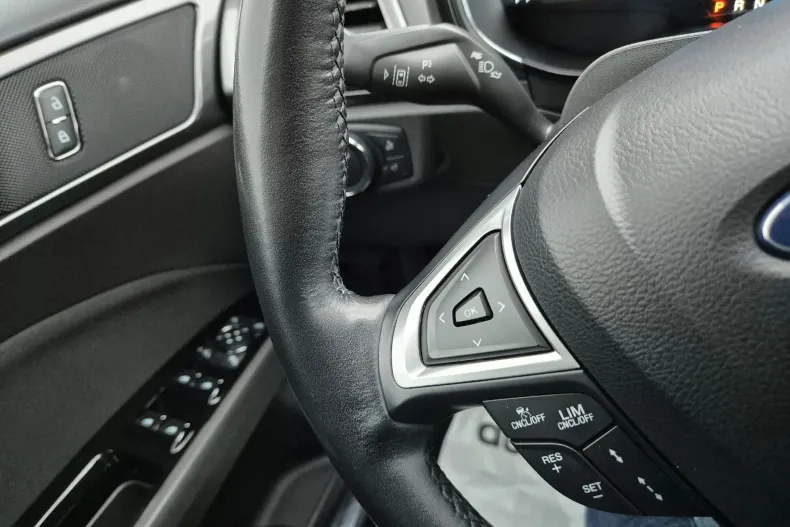 Ford Mondeo din 2022 cu 64.846 km - oferta FOR167112 - foto 14