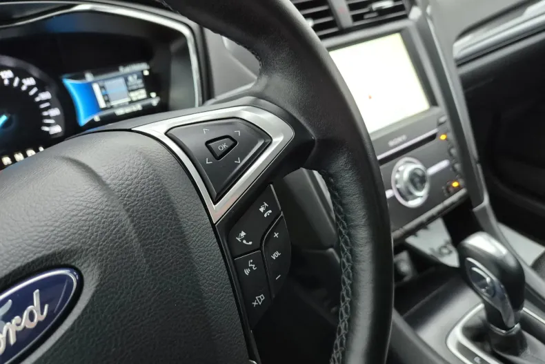 Ford Mondeo din 2022 cu 64.846 km - oferta FOR167112 - foto 15