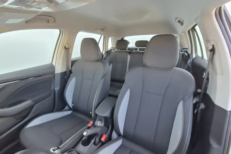 Skoda Kamiq din 2025 cu 2.350 km - oferta SKO167117 - foto 10